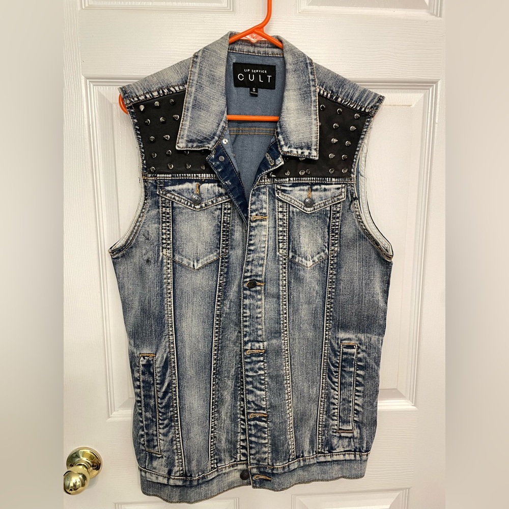 Cult Denim Vest Battle Vest Spikes Size Small